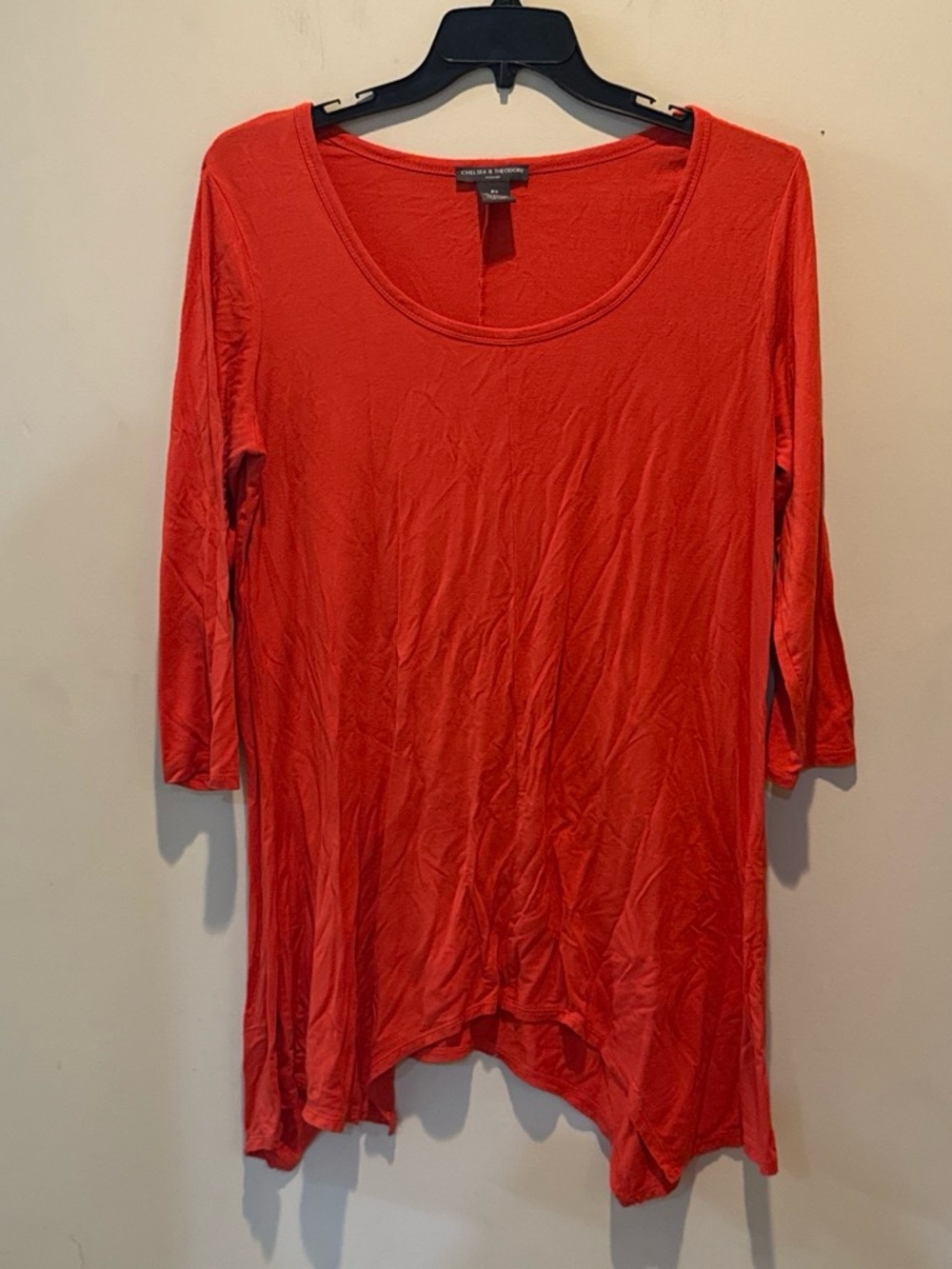 Chelsea & Theodore Bright Red Scoop Neck Tunic Top